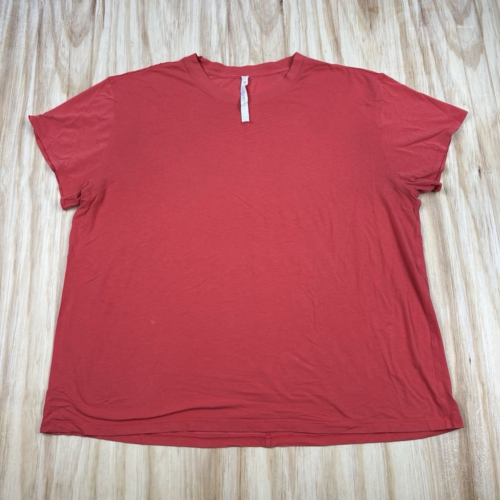lululemon athletica Women's Long Sleeve Top - Coral Red